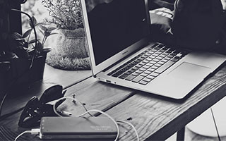 AYX体育-中国女篮出征世界杯 全队斗志昂扬，中国女篮世界大赛