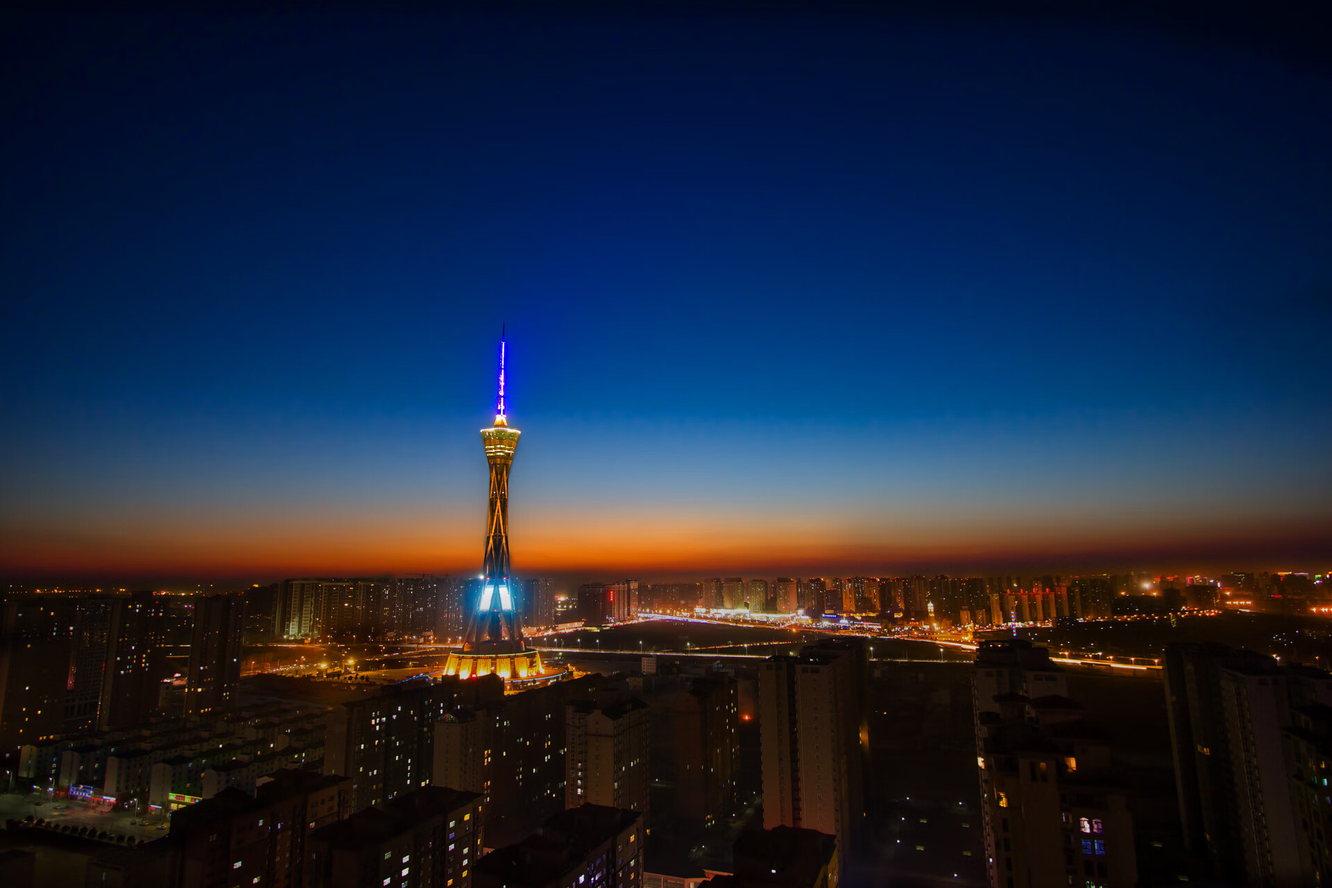 随机青少年“智慧篮球”AI分析系统在杭州正式应用，提升青训科学化水平