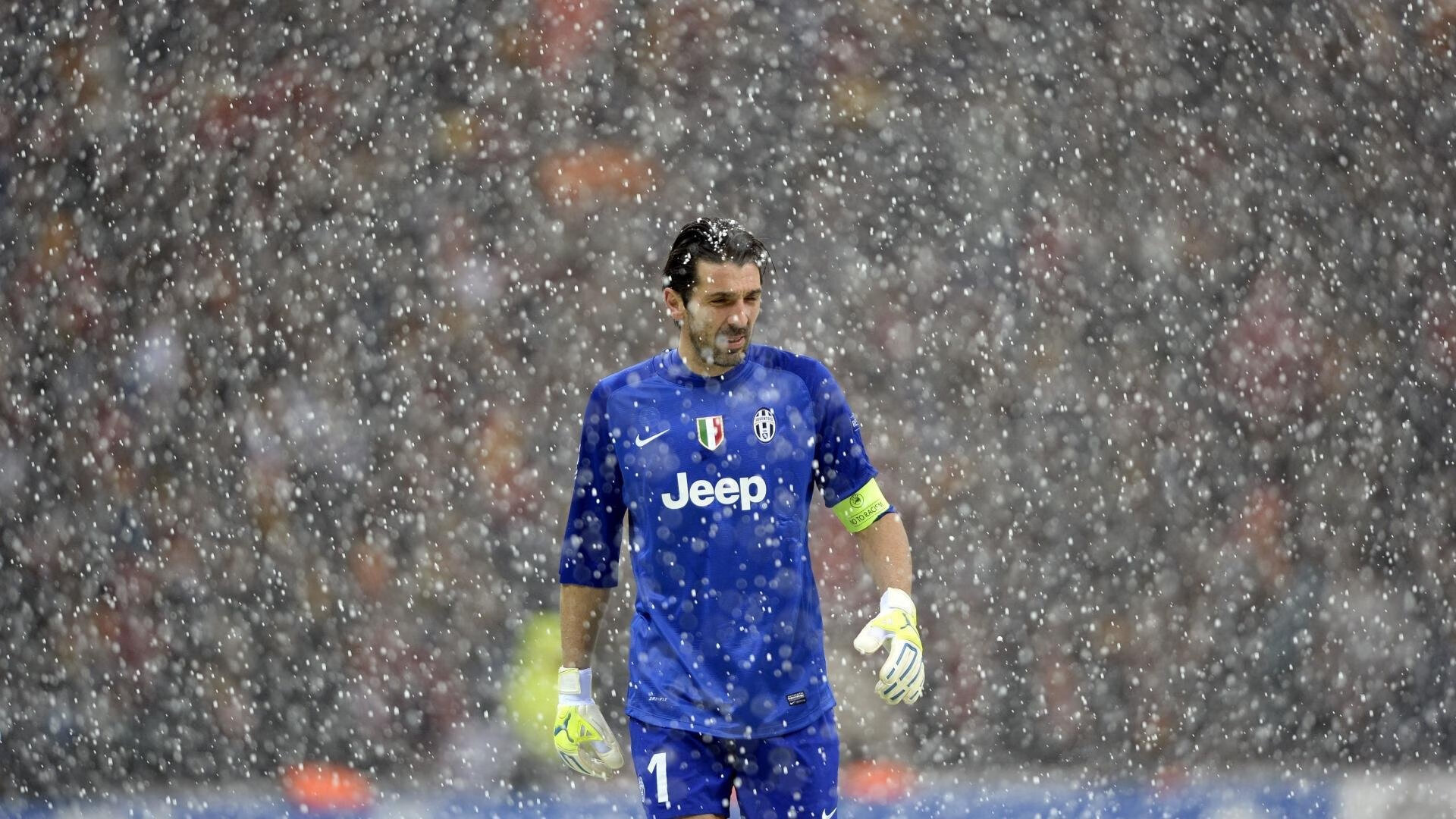 爱游戏体育官网-欧冠“寒冬”之战：天气对比赛的影响，欧冠 冬令时